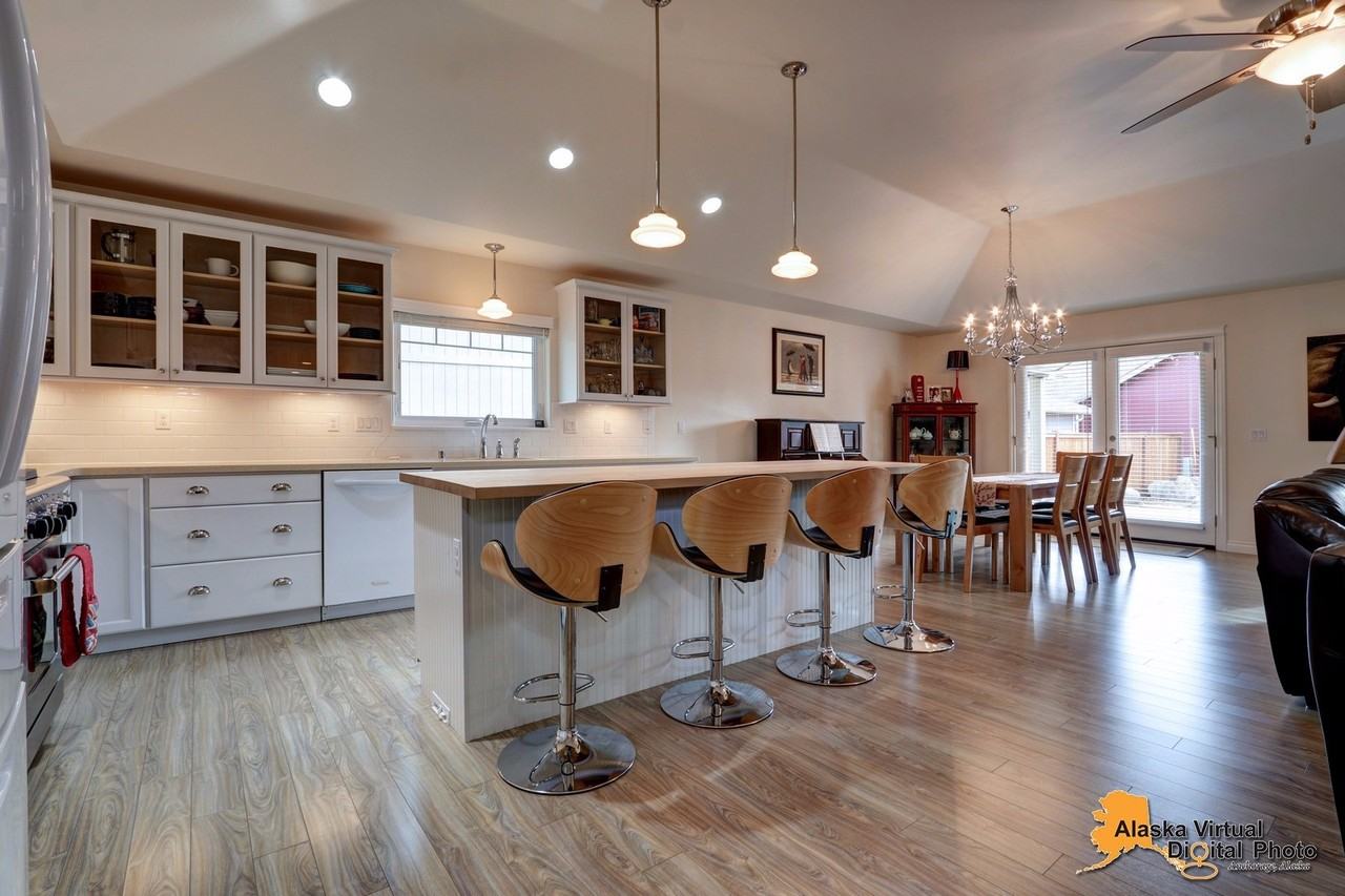 13351 Rosser Dr - Photo 6 of 16