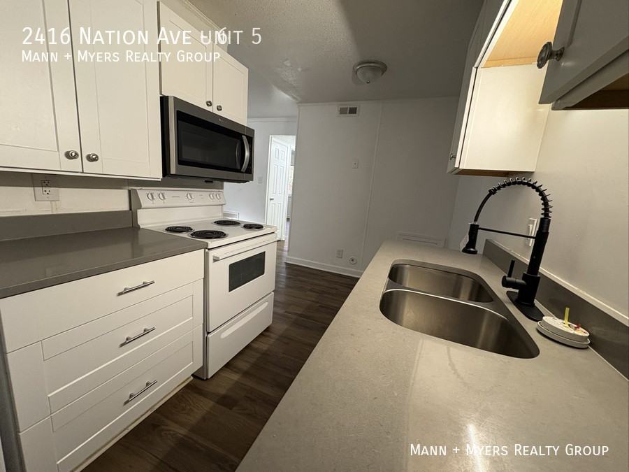 2416 Nation Ave Apt 5 - Photo 3 of 18