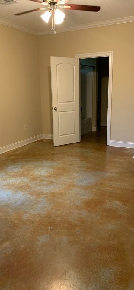 612 Madeline St - Photo 6 of 6