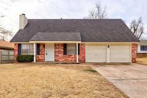featured image of 8544 Sw 75th St