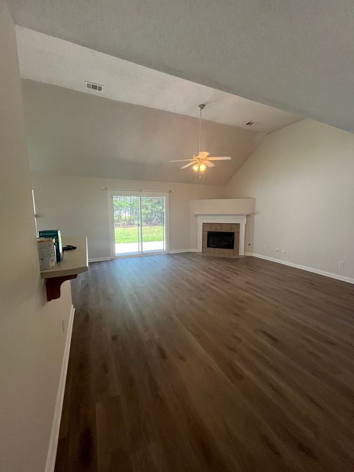 128 Arbor Village Dr - Photo 3 of 19