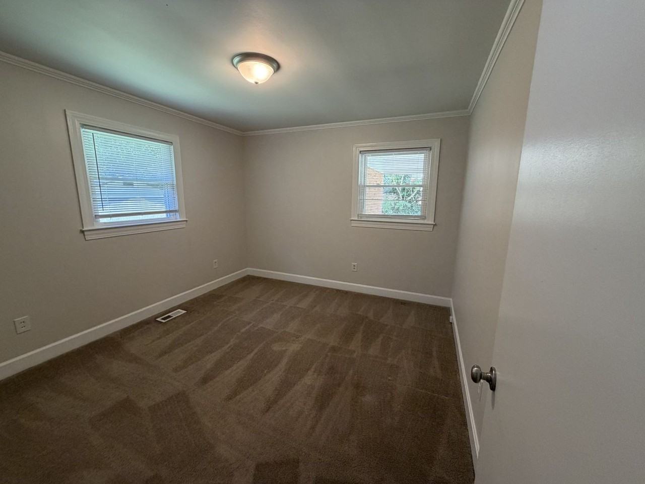 281 Alcove Rd - Photo 6 of 9