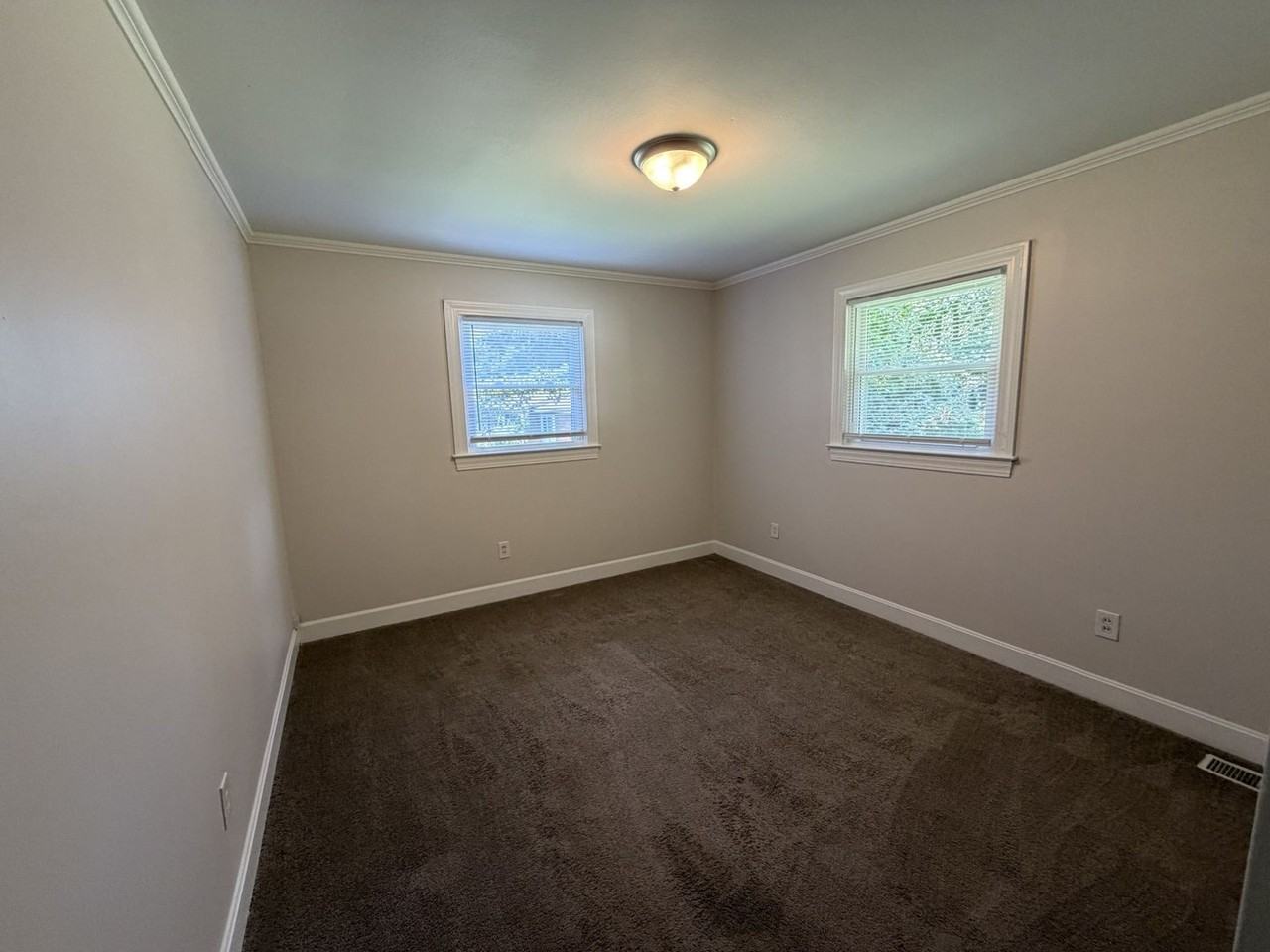 281 Alcove Rd - Photo 7 of 9