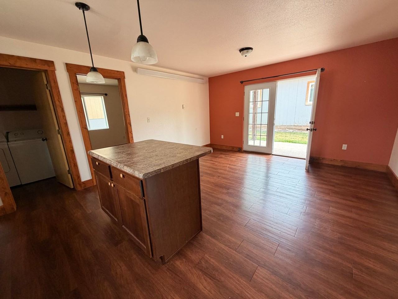 936 Saint Joe St - Photo 6 of 11