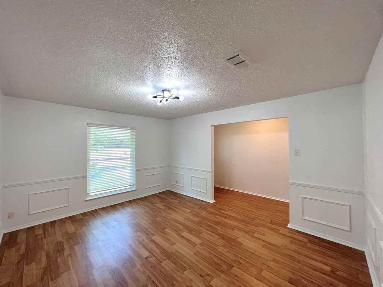 1 Peachtree Pl - Photo 5 of 20