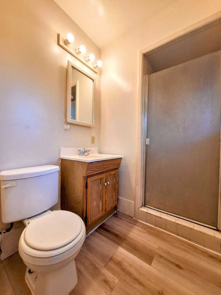 1345 Market St - Photo 4 of 11