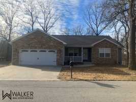 featured image of 208 Frances St