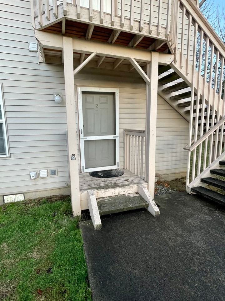 2717 Moore St #2 - Photo 2 of 19