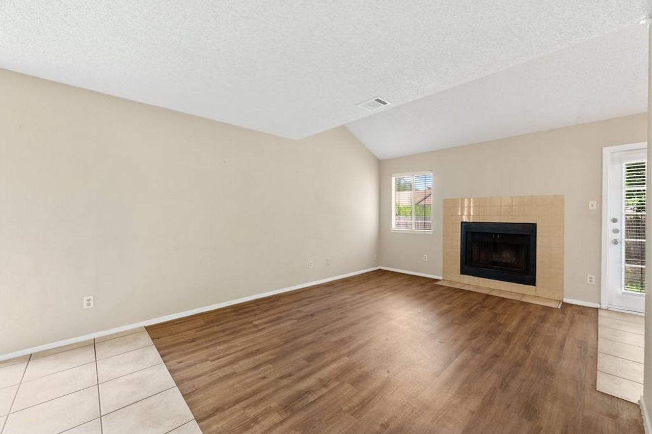 7602 Woodstone Cv #A - Photo 4 of 26