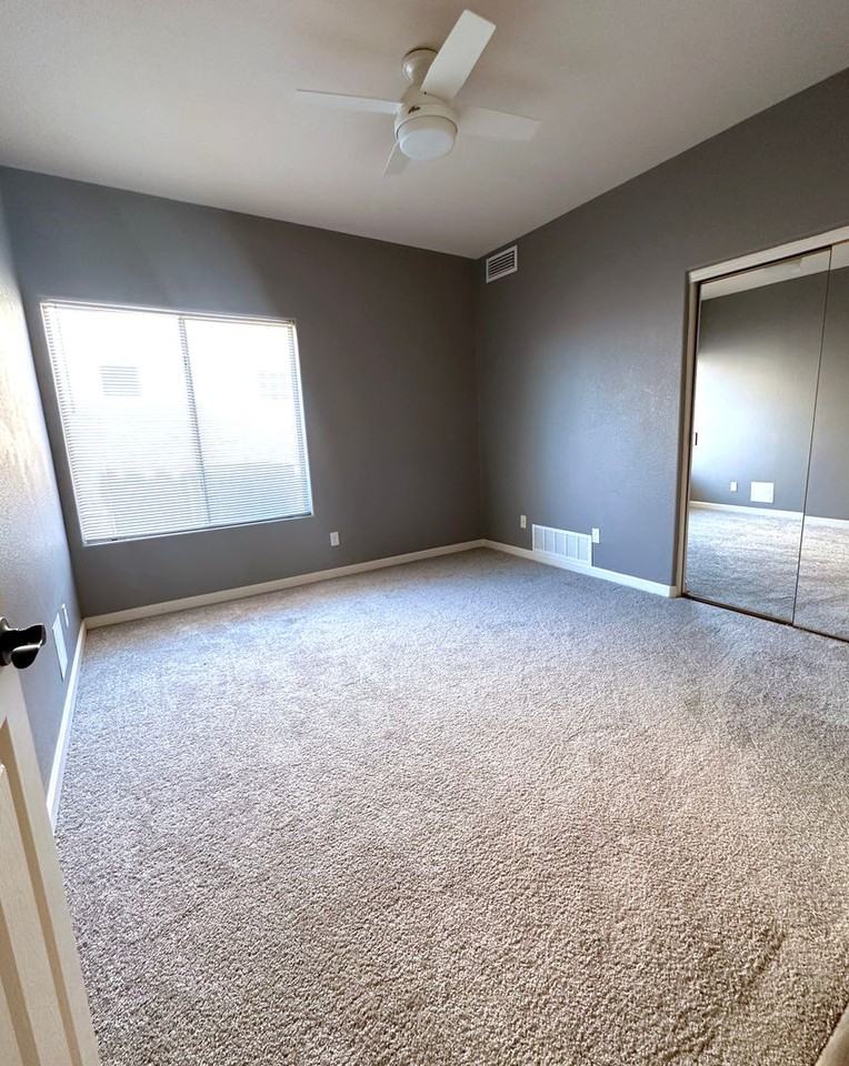 1601 E Glenhaven Dr - Photo 7 of 28