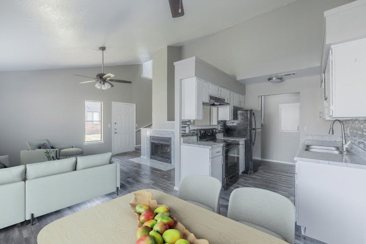 1105 Park Vista Dr #1106 - Photo 6 of 7