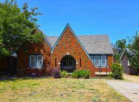 featured image of 2765 Nw 21st St