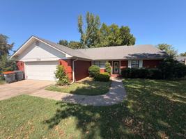 featured image of 1006 Nightingale Ln