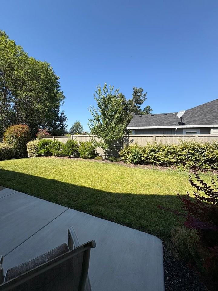 426 Frontier Ct - Photo 2 of 16