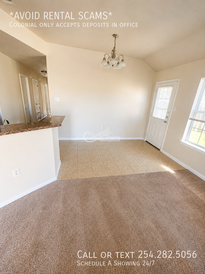 3204 Baldwin Loop #B - Photo 3 of 20