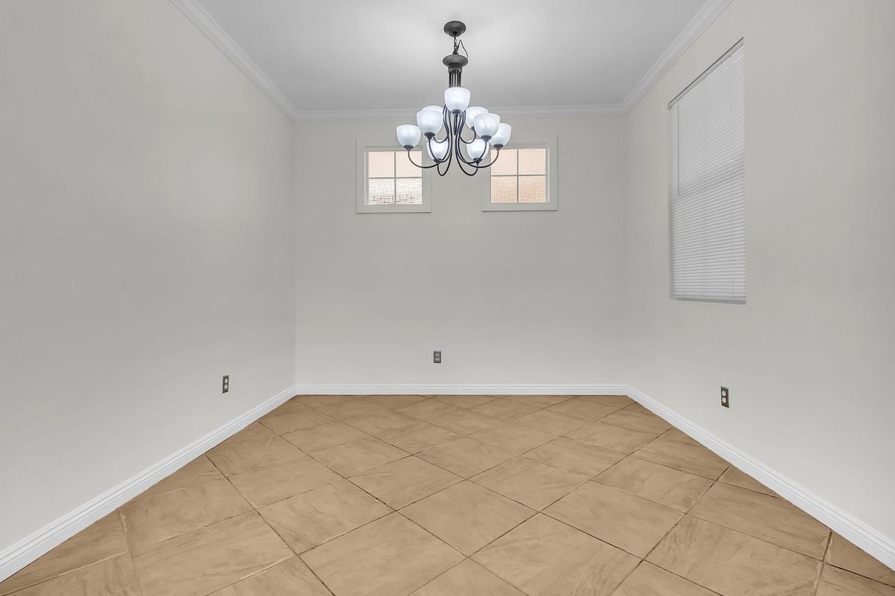 8798 Nozay Ln - Photo 7 of 28