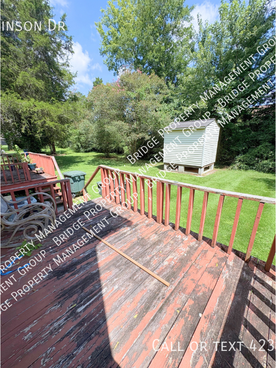 6929 Robinson Dr - Photo 2 of 16