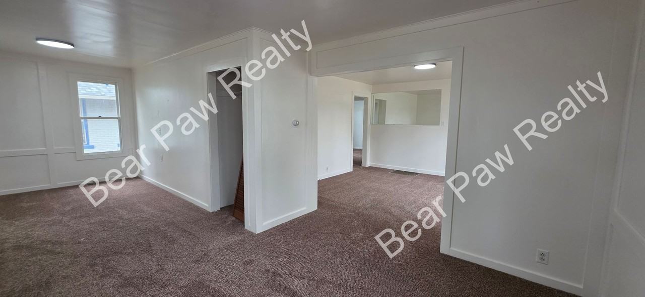 2722 Oneil Ave - Photo 4 of 16