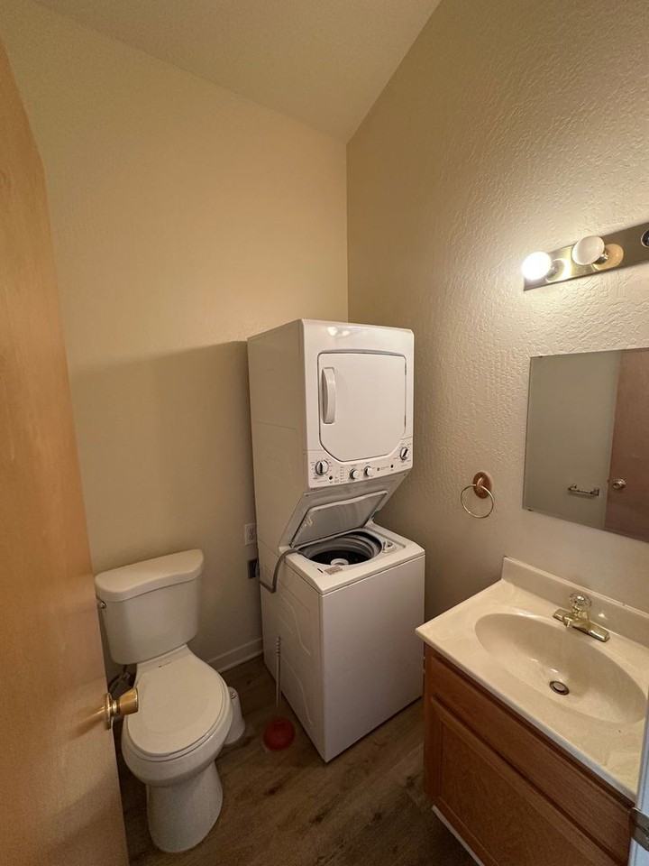11530 Rhineland Ave - Photo 7 of 20