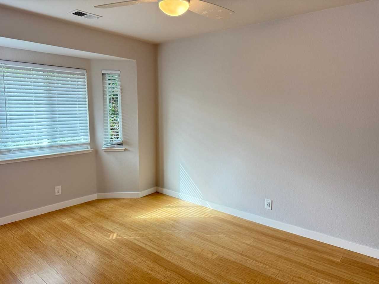 929 Glenfinnan Way - Photo 6 of 13