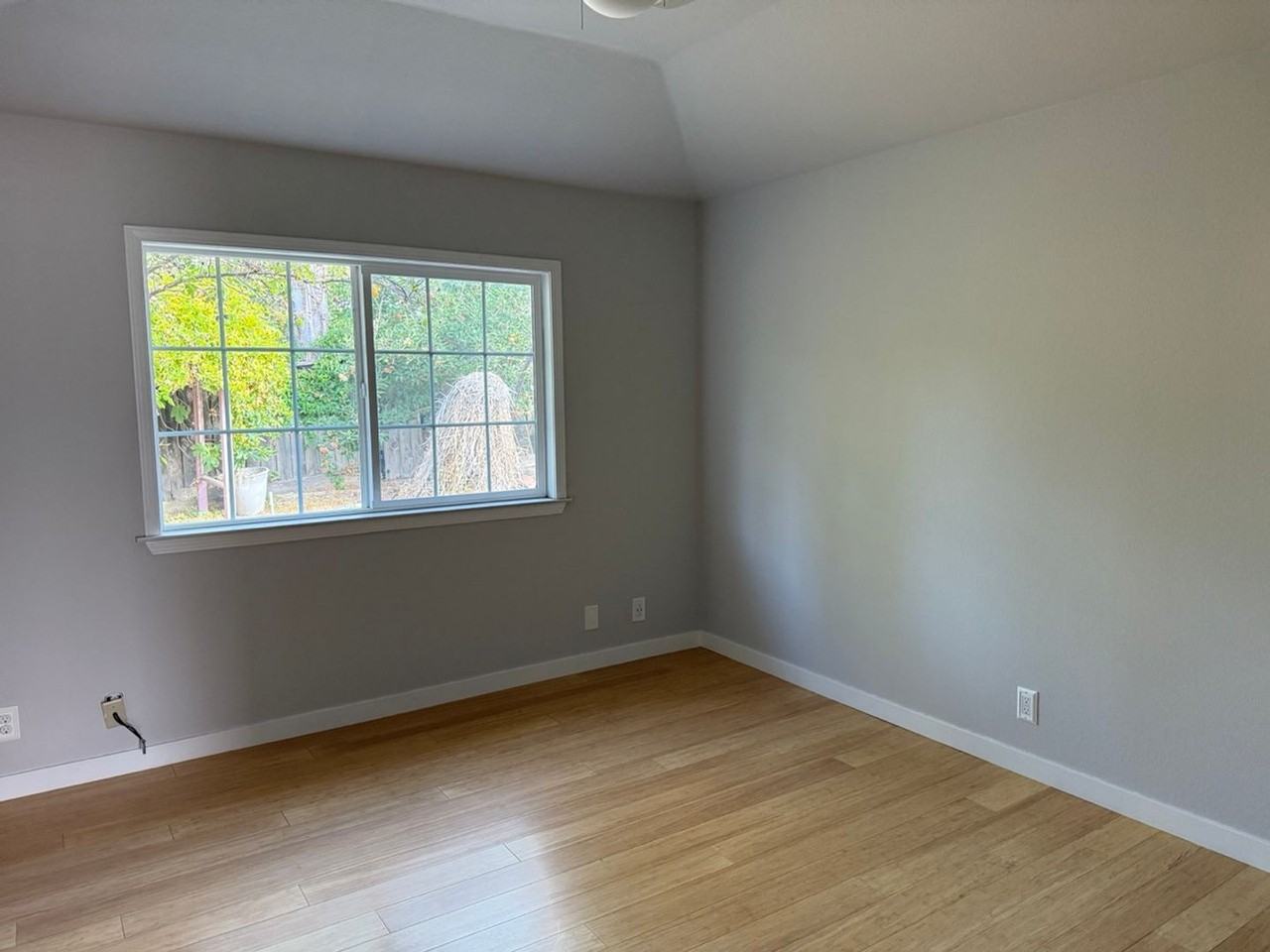 929 Glenfinnan Way - Photo 7 of 13