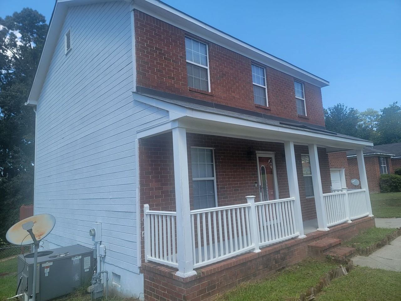 1846 S Barton Dr - Photo 2 of 25