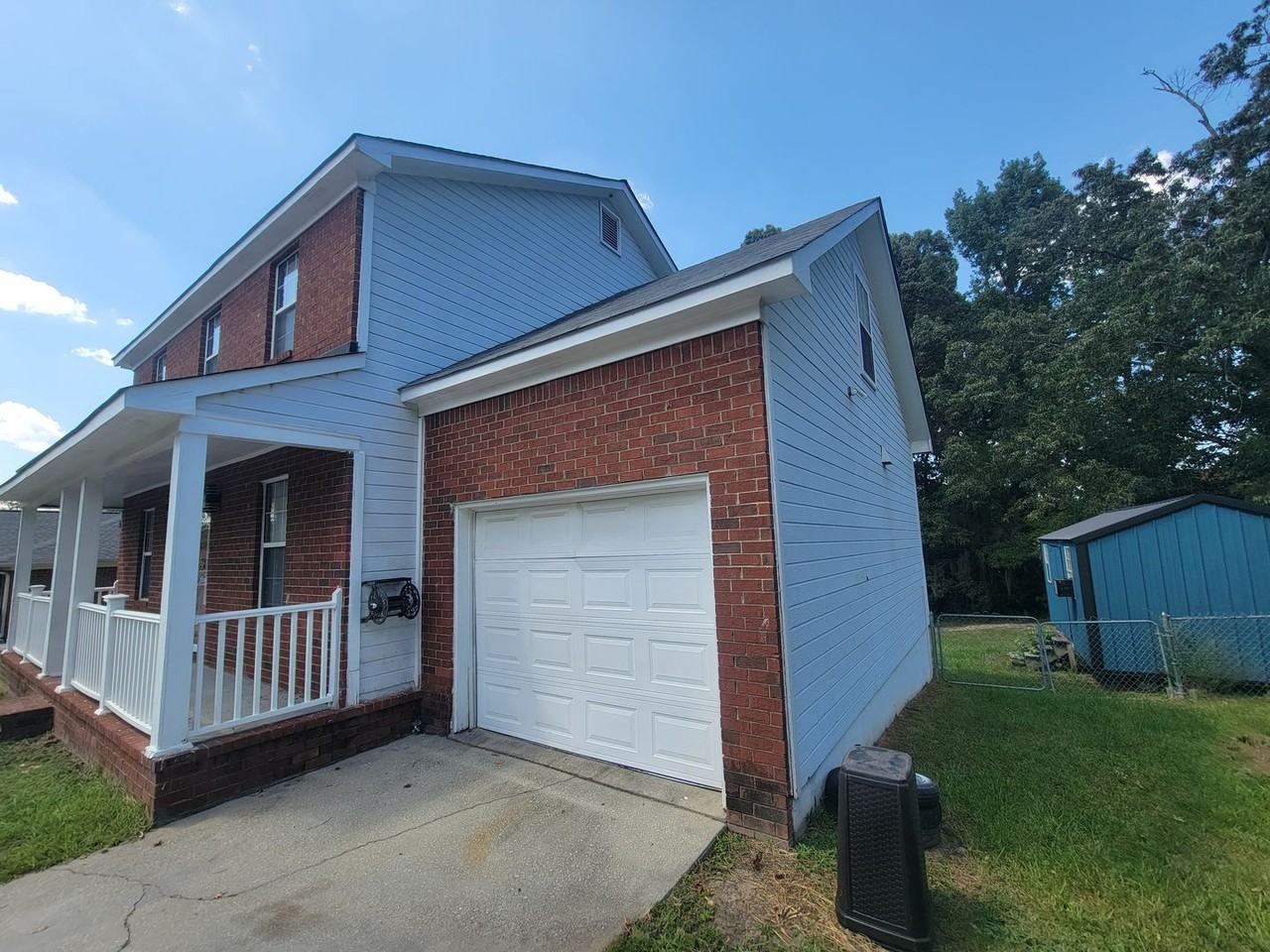 1846 S Barton Dr - Photo 3 of 25