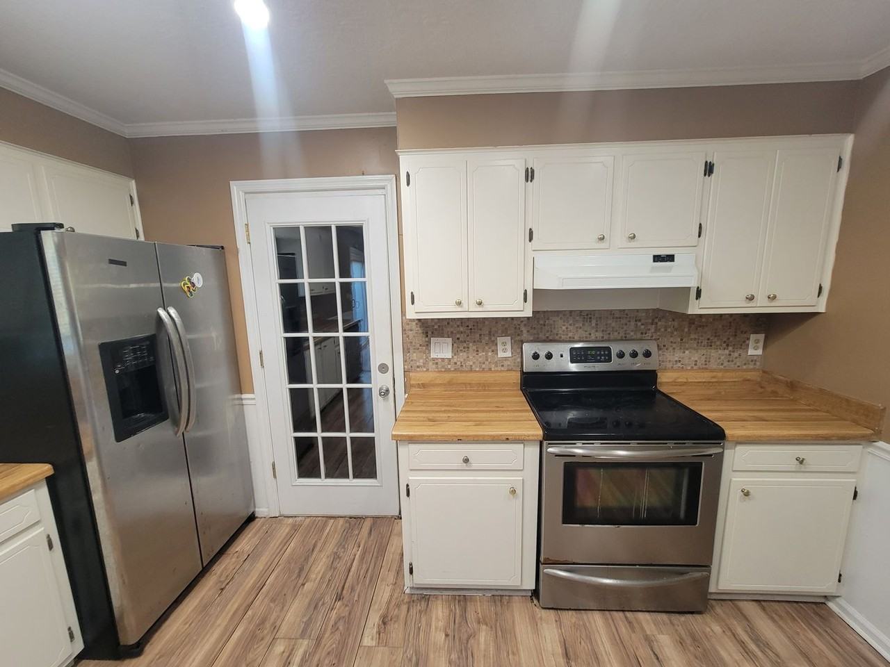 1846 S Barton Dr - Photo 6 of 25