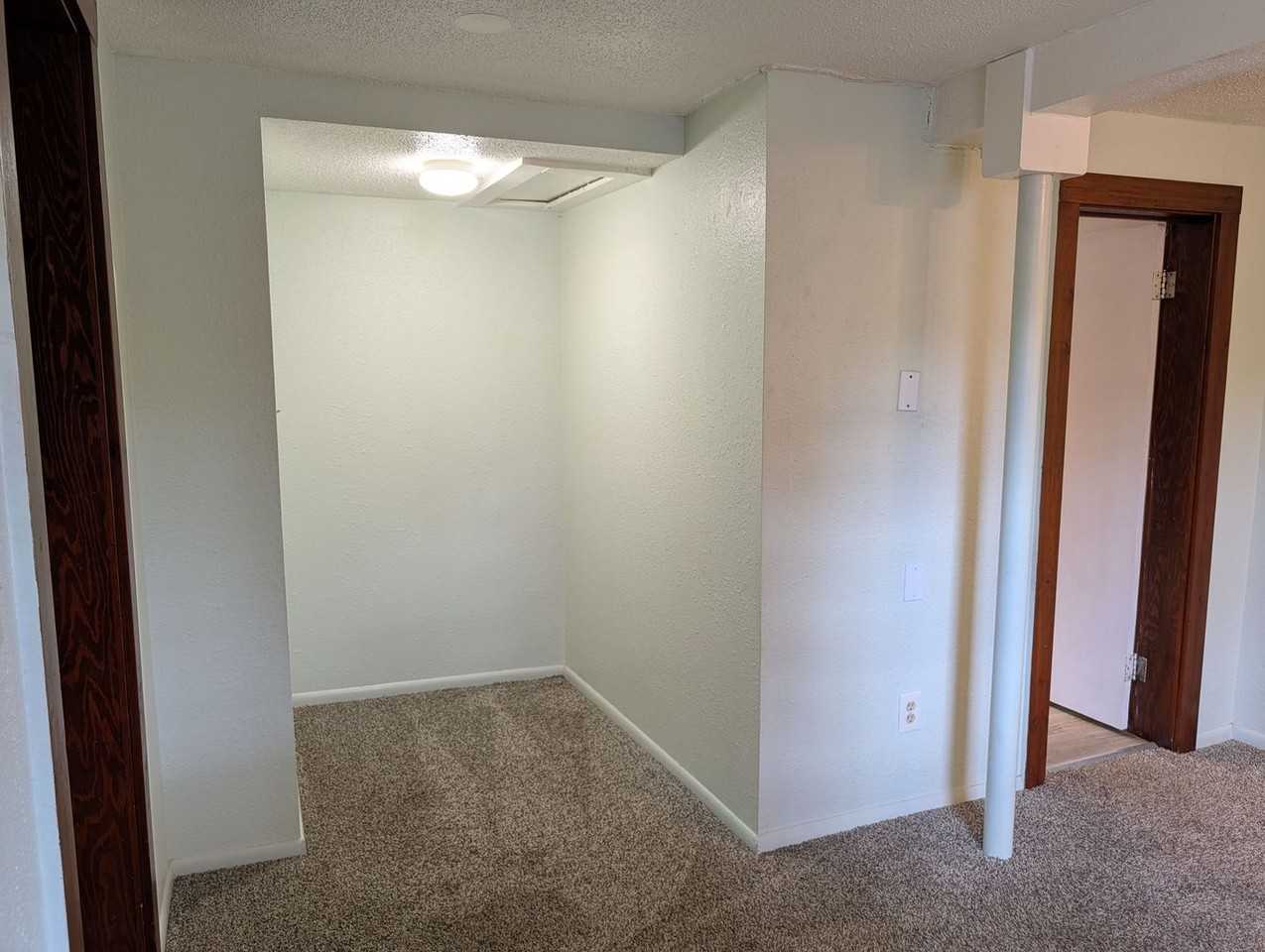 2209 W Colorado Ave - Photo 7 of 14