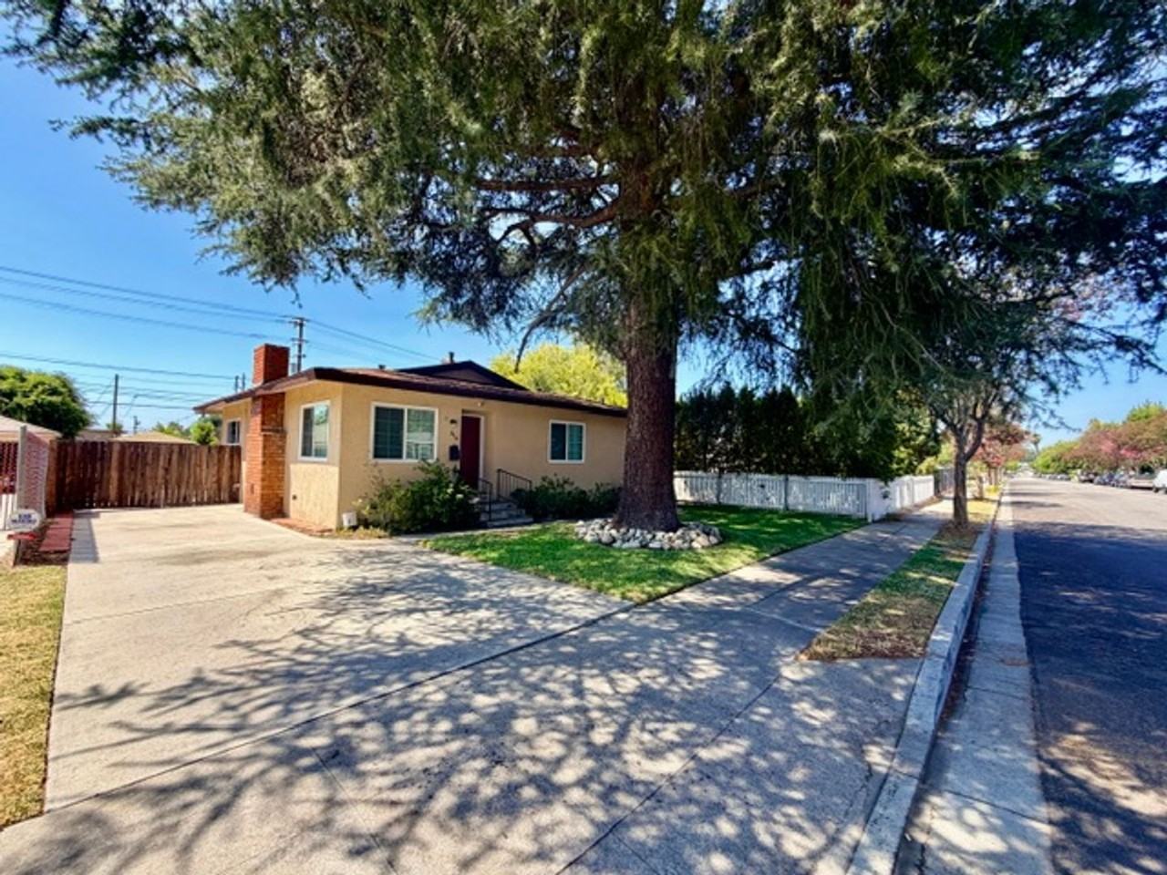 316 W Walnut Ave - Photo 2 of 23
