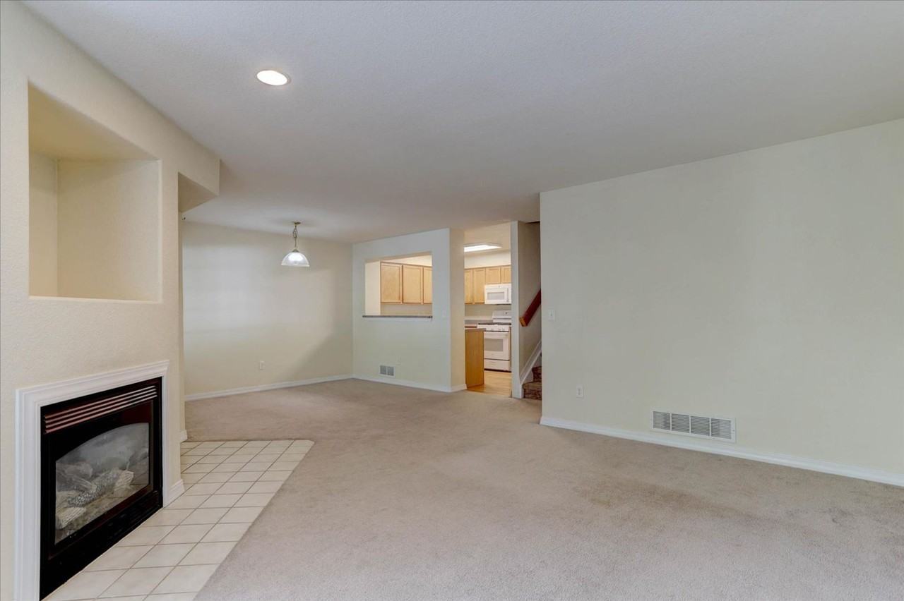 930 Button Rock Dr #I53 - Photo 7 of 25