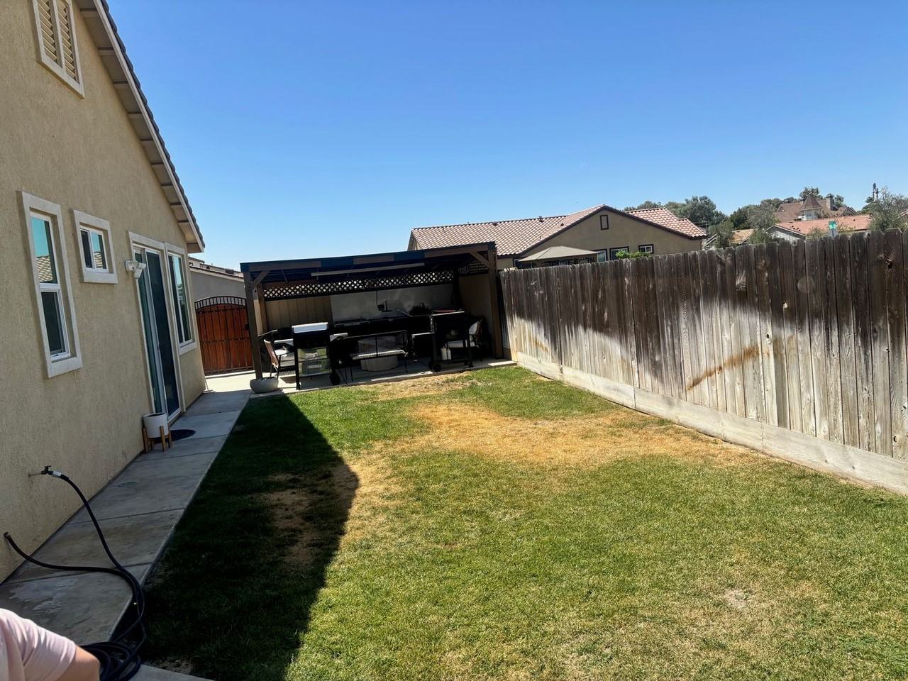 636 Pinelli Dr - Photo 7 of 8