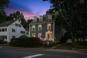 featured image of 44 Church St
