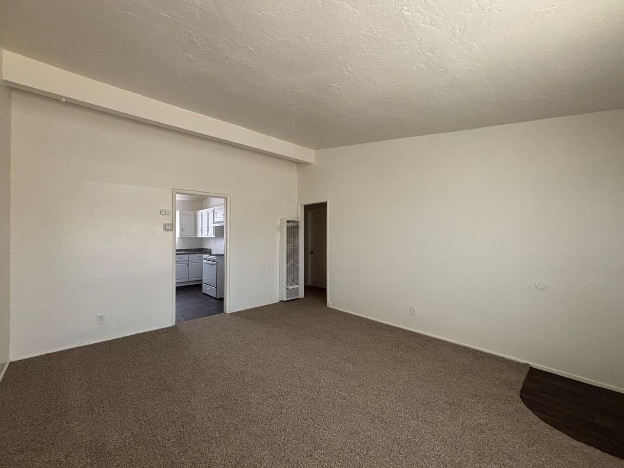 45503 Cedar Ave - Photo 6 of 20