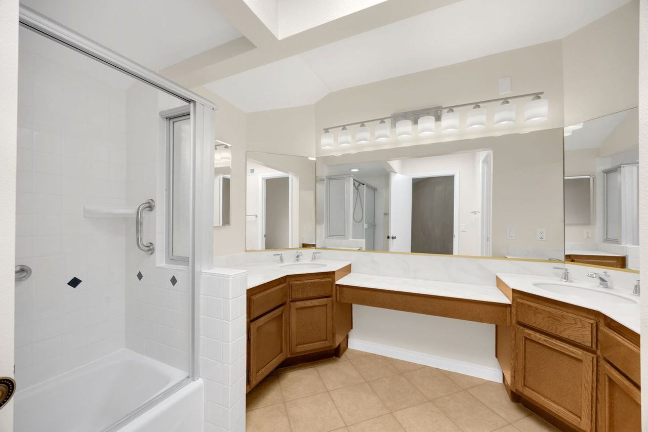 15746 Tetley St #12 - Photo 7 of 26
