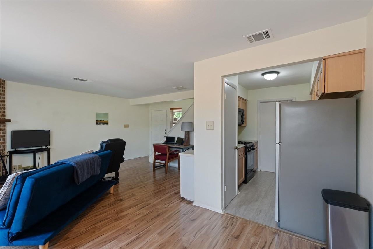 101 Clearday Dr #122 - Photo 7 of 20