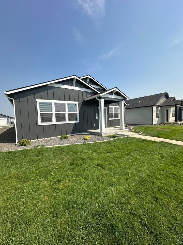 5276 E Antares Ln - Photo 3 of 36