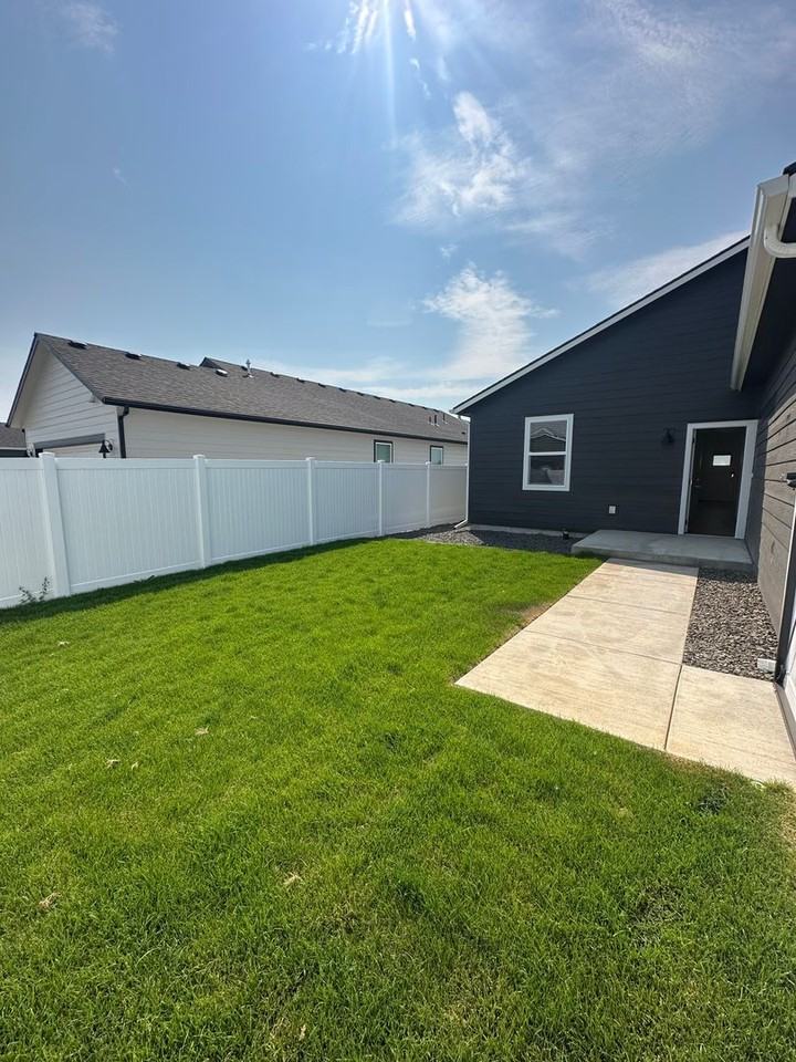 5276 E Antares Ln - Photo 7 of 36