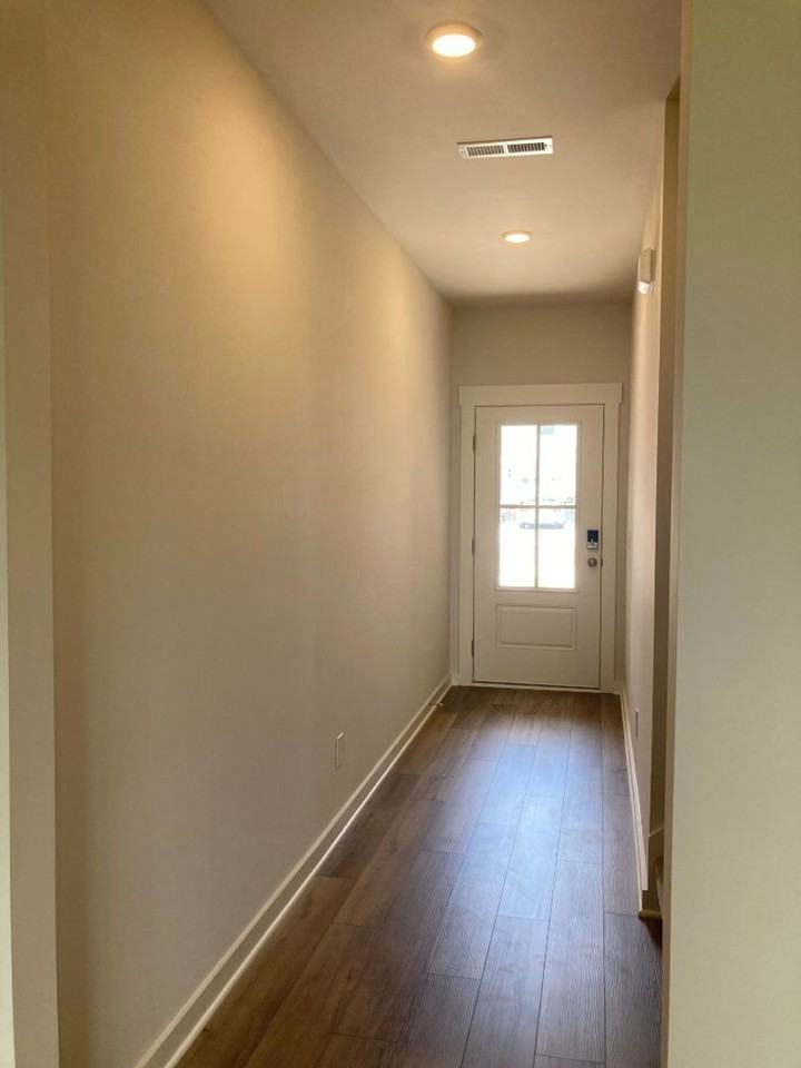 474 Lydia Ashley Ln - Photo 3 of 31