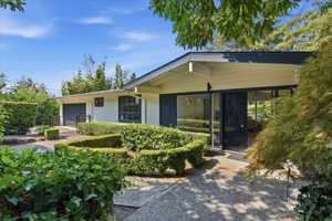 featured image of 631 84th Ave Ne