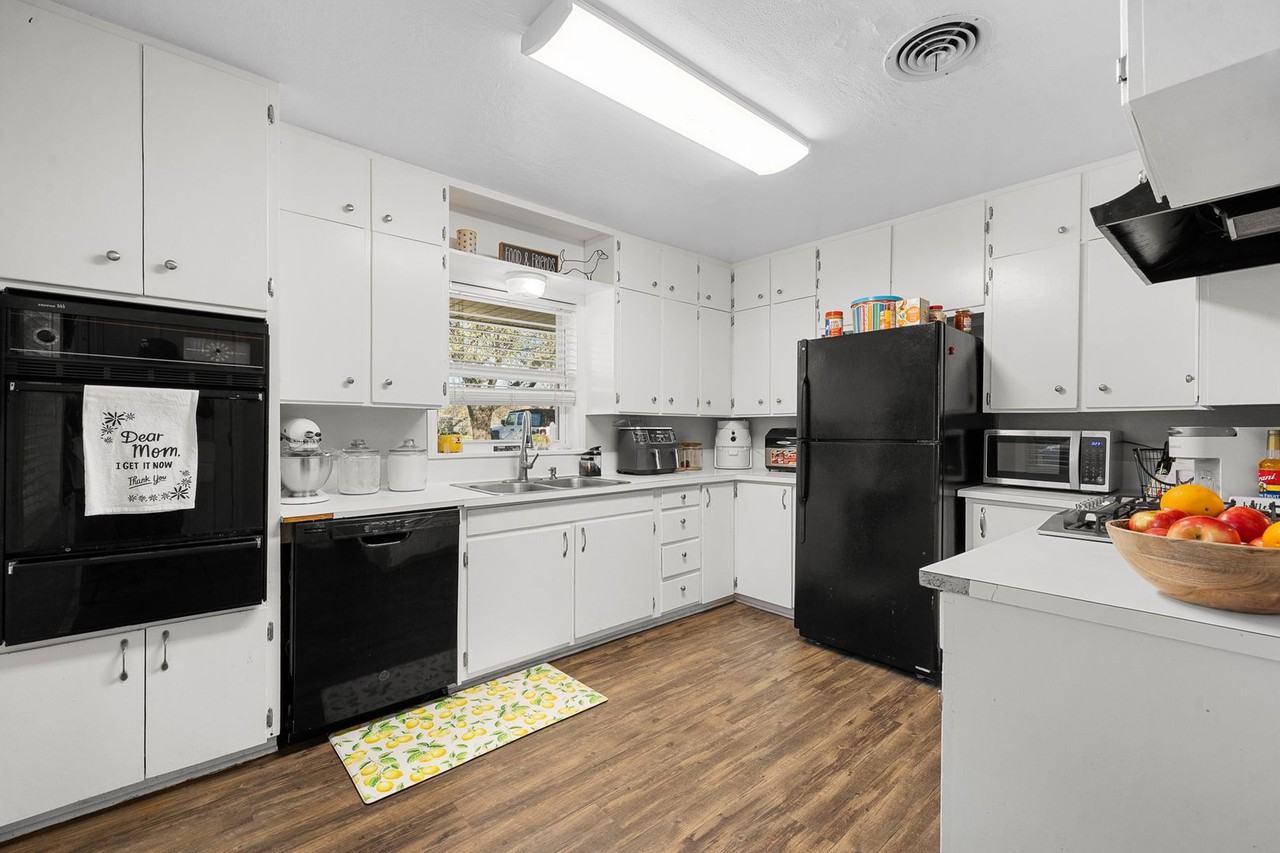 1214 Munson Ave - Photo 7 of 21