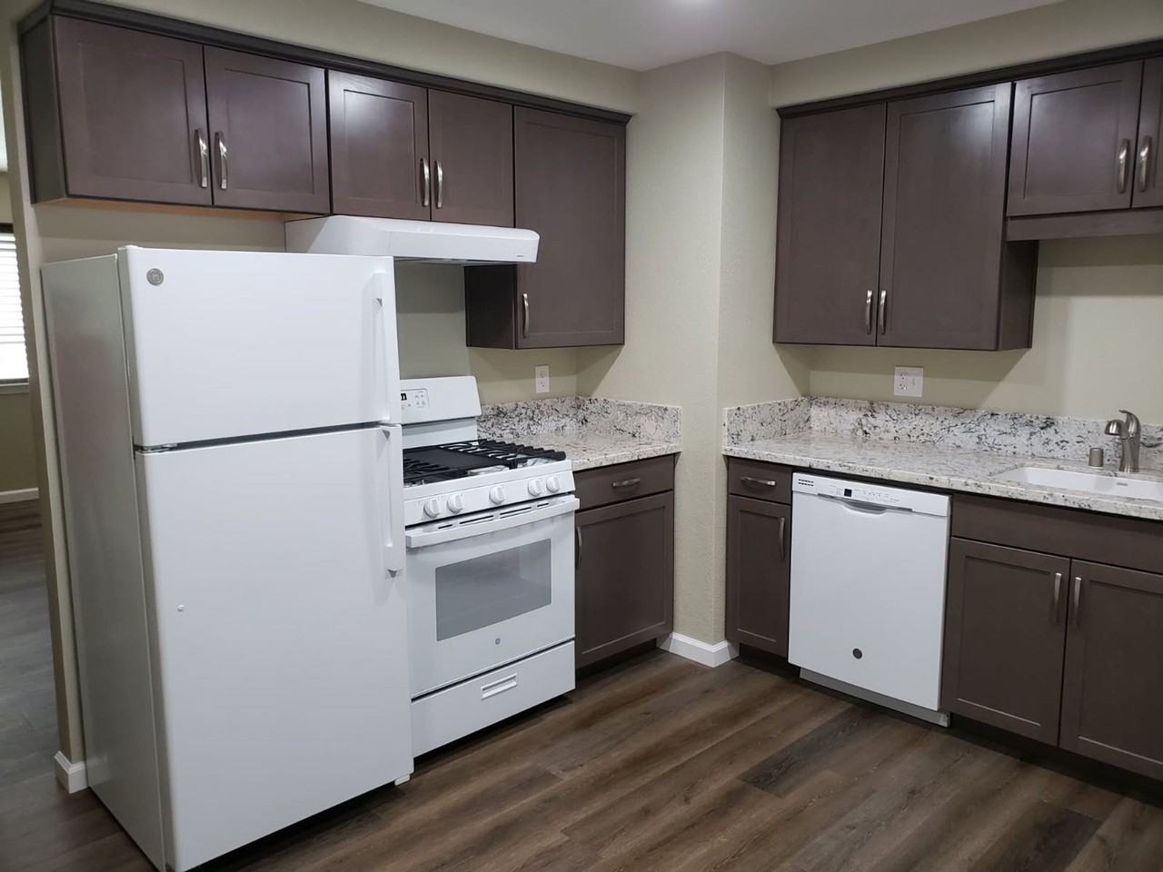 1400 W Canal Dr - Photo 5 of 10