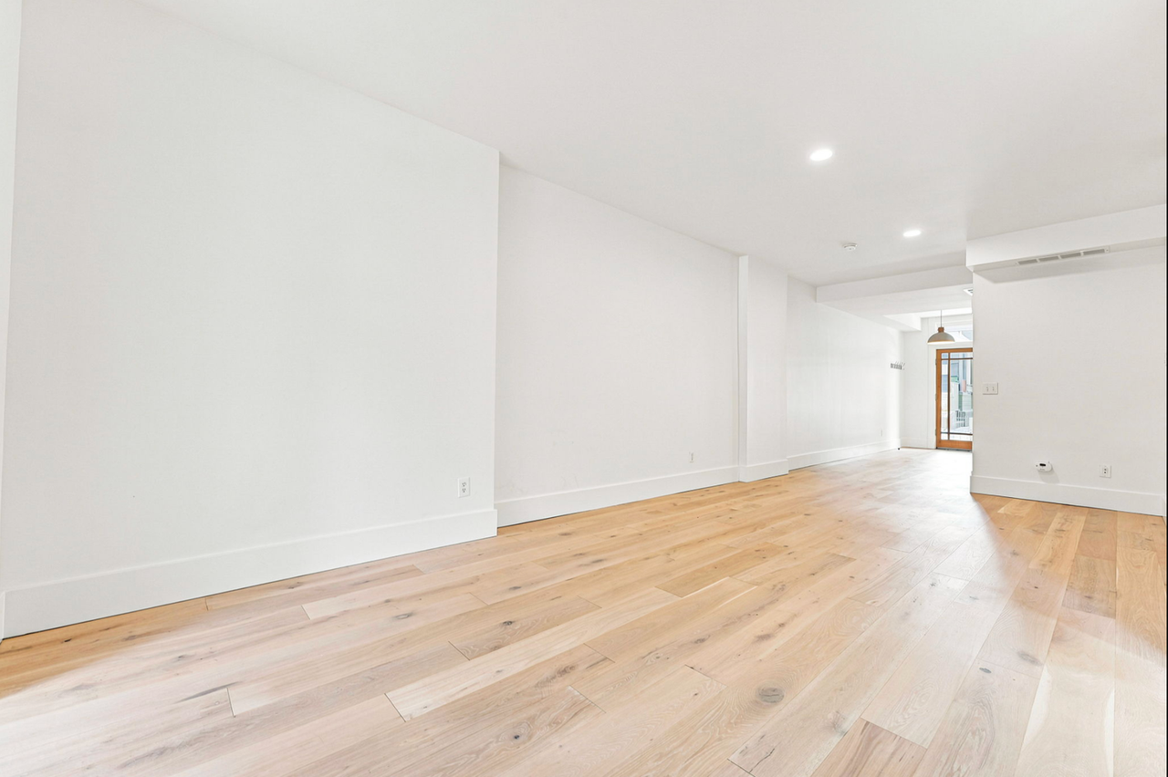 2554 W 32nd Ave #102 - Photo 4 of 18