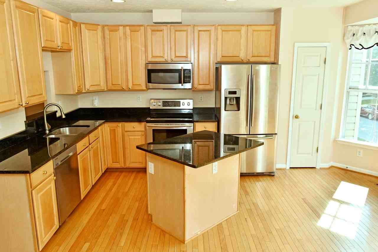 7005 Cradlerock Farm Ct - Photo 4 of 22