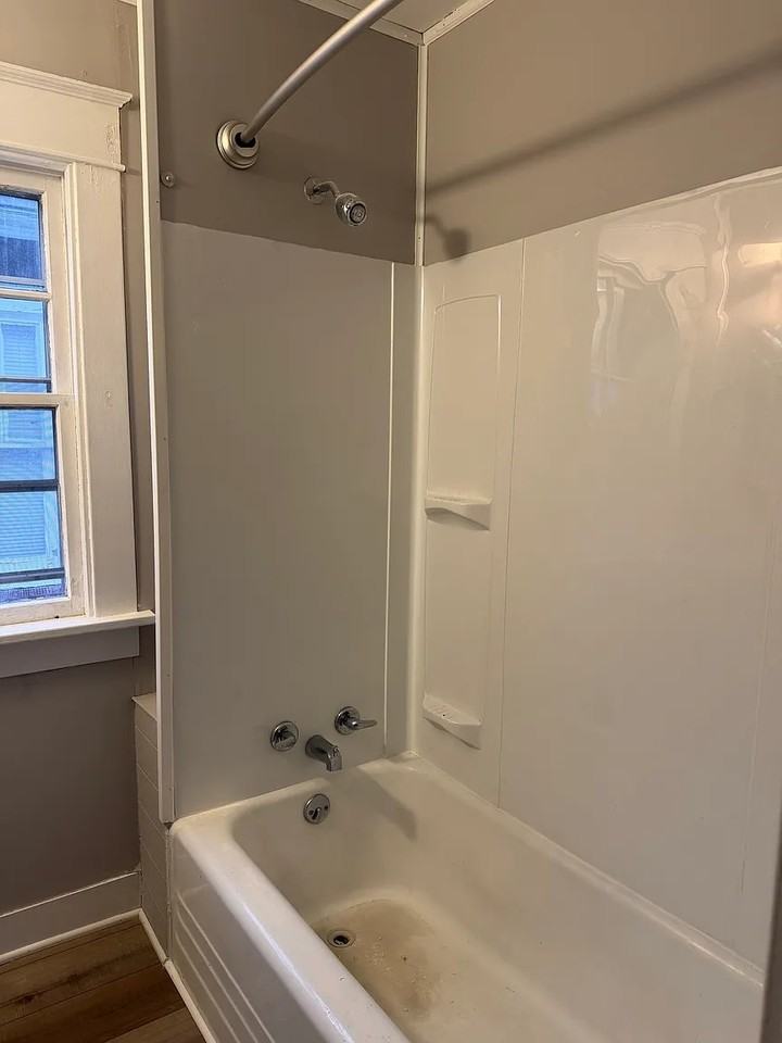 1715 North Ave #1 - Photo 2 of 11