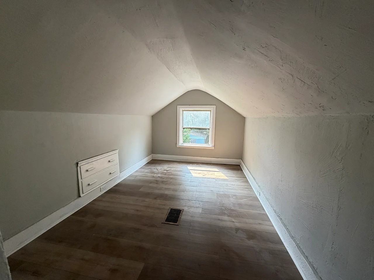 230 72nd St #1 - Photo 3 of 11