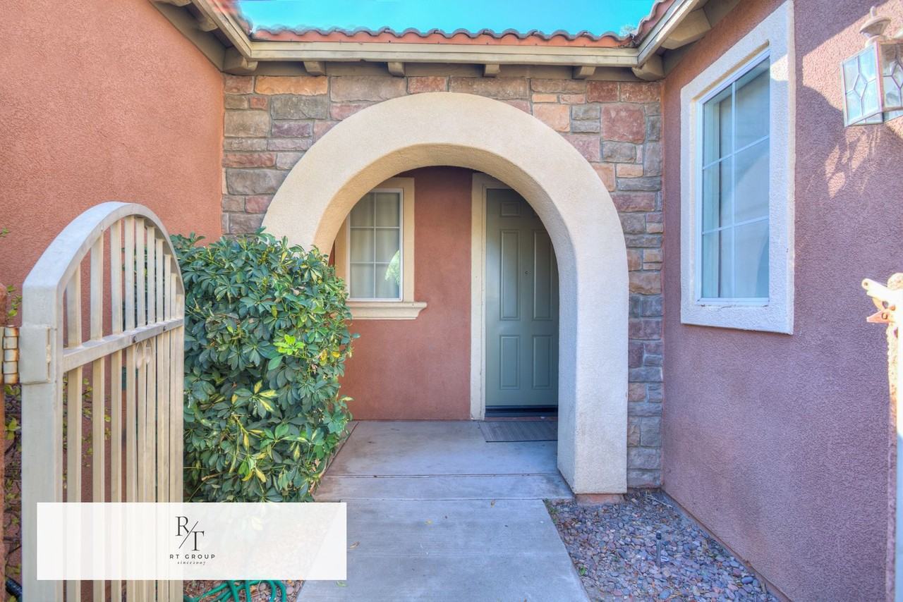 3879 Bella Villagio Ave - Photo 2 of 42