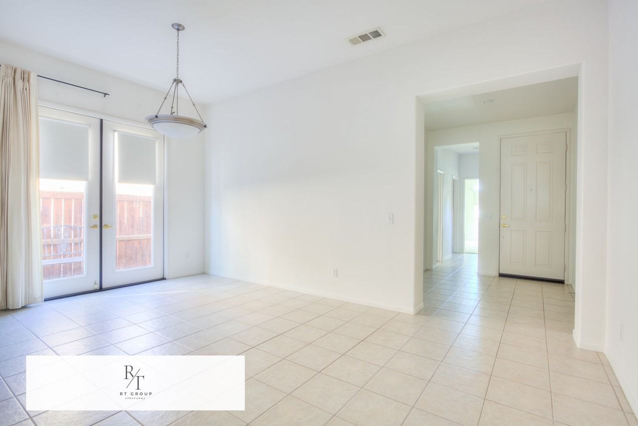 3879 Bella Villagio Ave - Photo 4 of 42