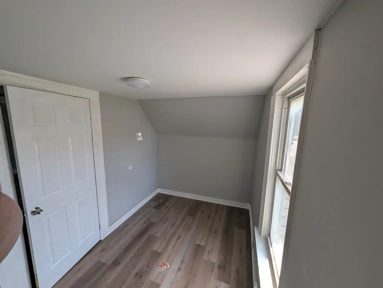 439 27th St #1 - Photo 5 of 9