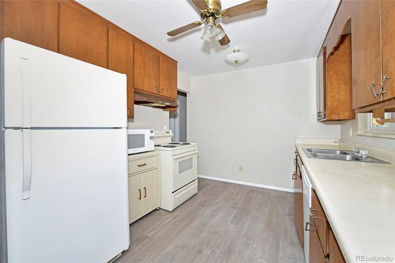 414 Maplewood Dr #414 - Photo 6 of 27